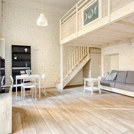 Modern Loft Near Bosco Verticale ミラノ エクステリア 写真